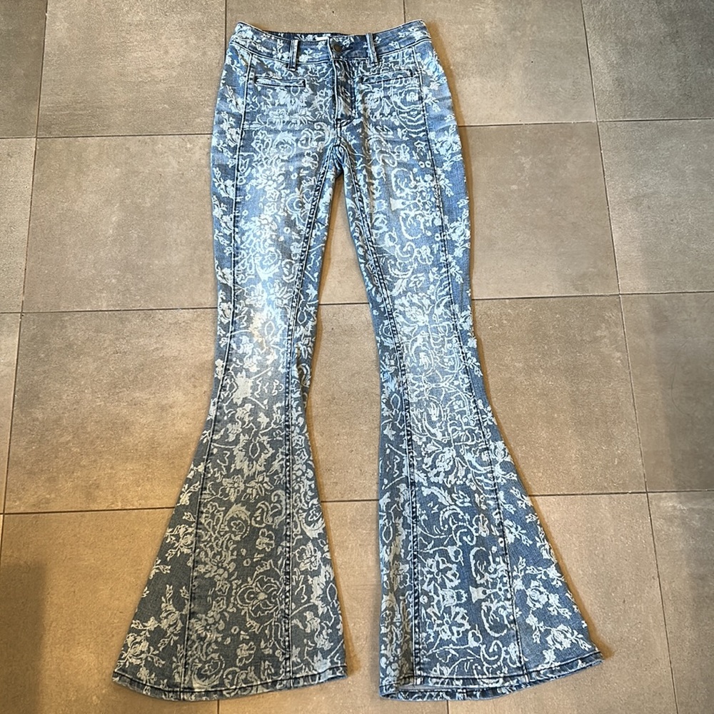 We The Free Dream Lover Printed Flare Jeans - Picture 5 of 13